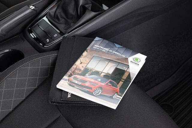 Skoda Kamiq 1.0 TSI Ambition Automaat | CARPLAY | ECC | Stoelverwarming | PDC | VELGEN .