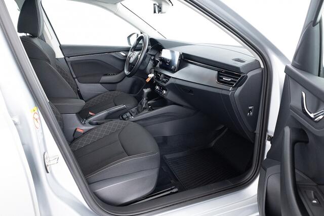 Skoda Kamiq 1.0 TSI Ambition Automaat | CARPLAY | ECC | Stoelverwarming | PDC | VELGEN .