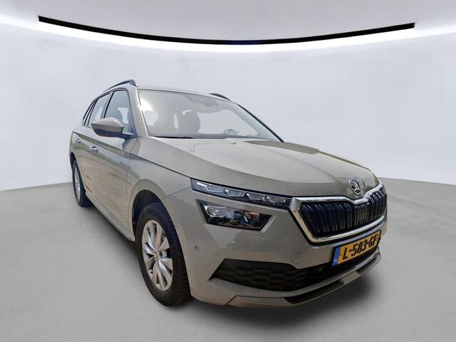 Skoda Kamiq 1.0 TSI Business Edition / Digitaal dashboard / Zwenkbare trekhaak / Navigatie / App connect /