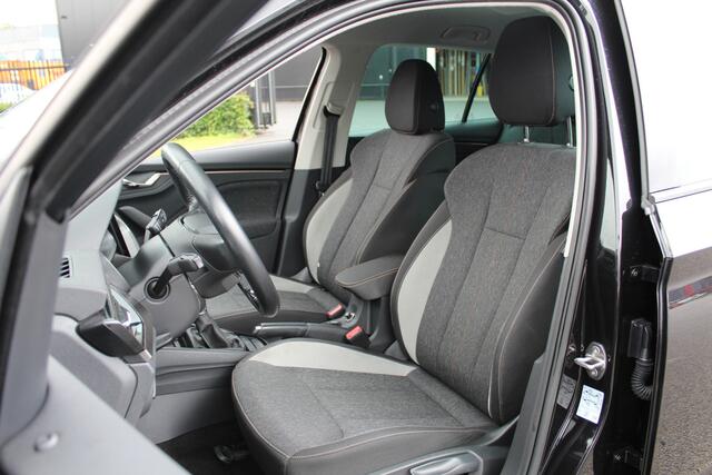 Skoda Kamiq 1.0 TSI DSG-automaat Business Edition | Camera | Apple carplay/android auto