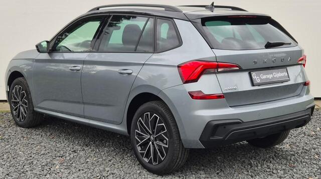 Skoda Kamiq 1.0 TSI Selection Camera achter - Zwarte gril - 17 inch Wielen - Winter Pack - Privacy Glass - Zwart dak en A Stijl -