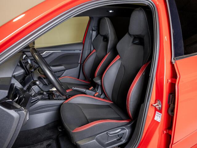 Skoda Kamiq 1.0 TSI Monte Carlo / 110pk / Panorama dak / Achteruitrij camera / Adaptieve cruise control /