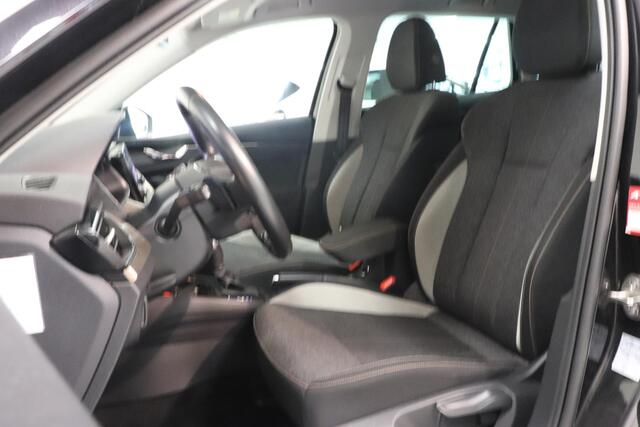 Skoda Kamiq 1.0 TSI DSG Business Edition | Parkeersensoren | AppleCarplay AndroidAuto navigatie | Stoelverwarming | LED |