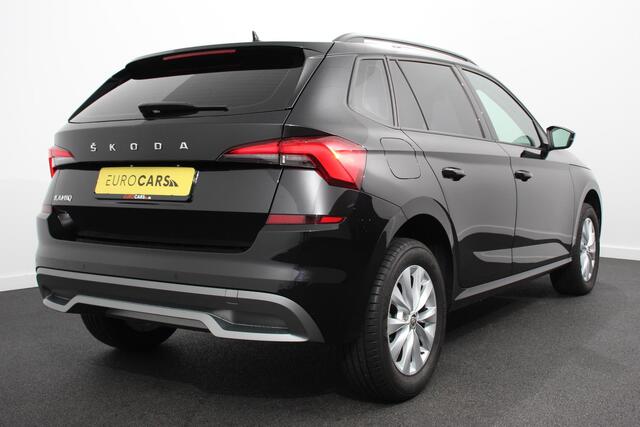 Skoda Kamiq 1.0 TSI 110pk Automaat Life Skoda Kamiq 1.0 TSI 110pk DSG Life | Navigatie | Apple Carplay/Android Auto | Airco | Dab | Led | Adaptive Cruise Control | Verwarmde voorstoelen