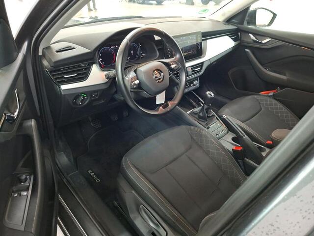 Skoda Kamiq 1.0 TSI Ambition / Digitaal dashboard / Navigatie / App connect / Parkeersensoren achter /