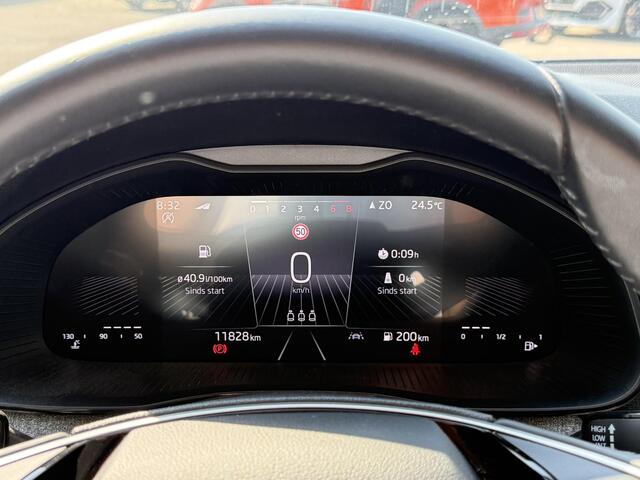 Skoda Kamiq 1.0 TSI Business Edition | Apple CarPlay / Android Auto | Stoelverwarming | Achteruitrijcamera | All-Season banden |