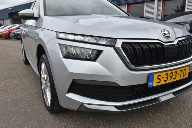 Skoda Kamiq 1.0 TSI Sport Business , CLIMATRONIC , NAVI VIA APP , A UITRIJ CAM , PDC A , LMV17 , LED KOPL ,