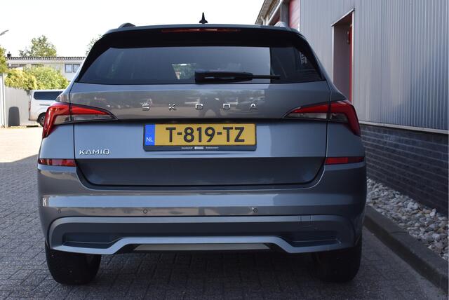 Skoda Kamiq 1.0 TSI Sport Business Sportstoelen, Cruise, Stoelverwarming, Carplay, PDC, DAB