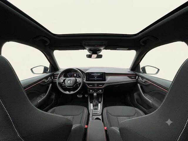 Skoda Kamiq 1.0 TSI Monte Carlo 116pk | Panoramadak | Navigatie-pakket | Travel-pakket | Winter-pakket | Apple Carplay/Android auto | Cruise control electronic | lichtmetalen velgen 17" | Matrix LED koplampen |