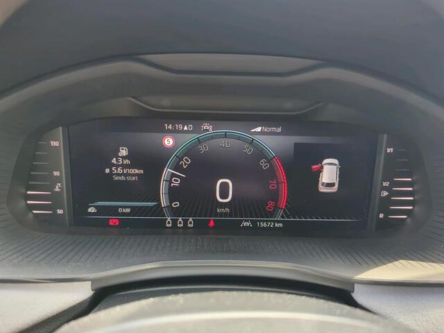 Skoda Kamiq 1.0 TSI Business Edition / GARANTIE TM 03-2029/ PARKEER SENSOREN V+A/ CAMERA/ SMARTLINK/ CRUISE/ KEYLESS/ DIGITAL DASH/ DAB/ CLIMA/ 16'' LMV
