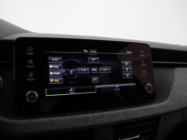 Skoda Kamiq 1.0 TSI 115pk Selection · Apple/Android Car Play · Cruise Control · P-Sensoren · DAB · 16'' Inch · Garantie t/m 09-06-2028 of 100.000km