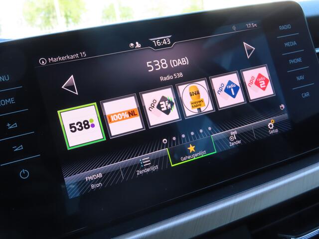 Skoda Kamiq 1.0 TSI Style DSG | elektrische achterklep | elektrisch verstelbare stoel | navi