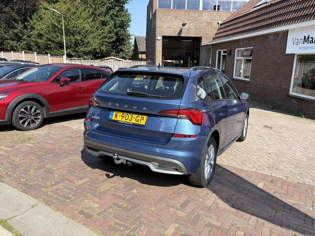 Skoda Kamiq 1.0 TSI Business Edition TREKHAAK CRUISE CARPLAY PDC