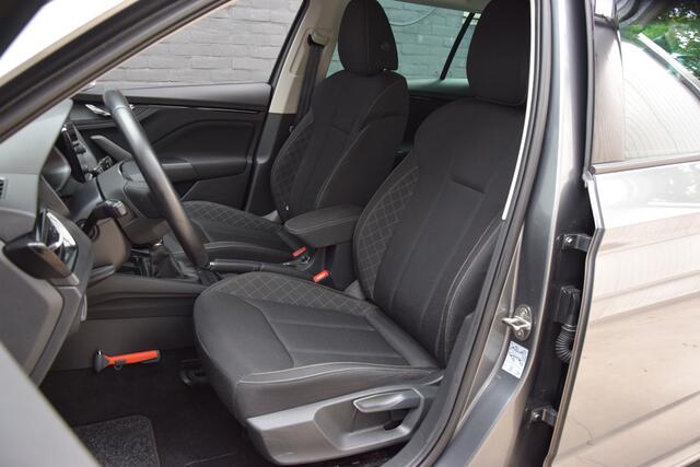 Skoda Kamiq 1.0 TSI Ambition DSG Automaat | Org. NL | BOVAG Garantie | Achteruitrijcamera | Cruise & Climate Control | Apple Carplay/Android Auto | Parkeersensoren Achter | Full LED |