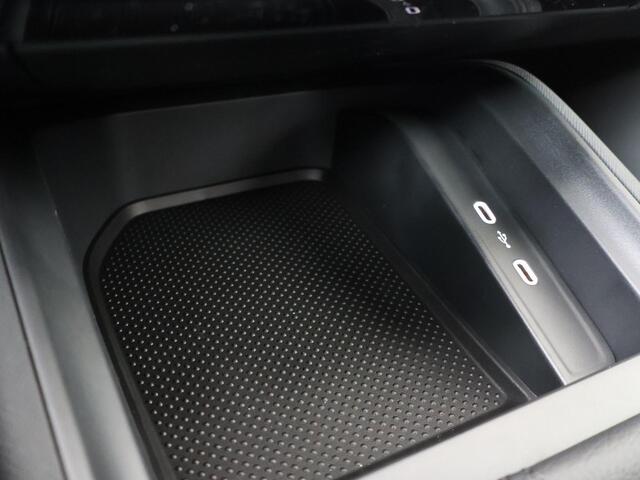 Skoda Kamiq Essence 1.0 TSI 115 PK | Parkeersensoren | Cruise Control | Apple Carplay/Android Auto |