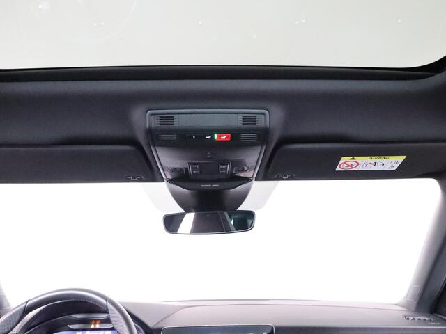 Skoda Kamiq Monte Carlo 1.0 85 kW 115 pk | Verlengde garantie | Navigatie via App | Panoramadak | Parkeersensoren | Achteruitrijcamera | Apple Carplay/Android Auto | Stoelverwarming |