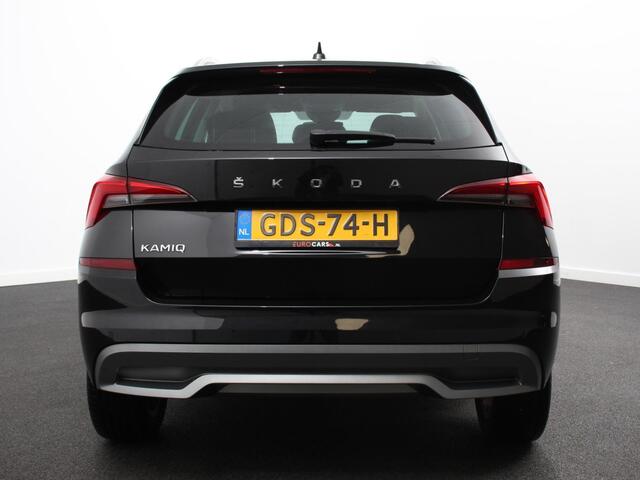 Skoda Kamiq 1.0 TSI 110pk DSG Style Navigatie Apple Carplay / Android auto Parkeersensor achter Cruise Control Verwarmbare voorstoelen Extra getint glas Climate Control