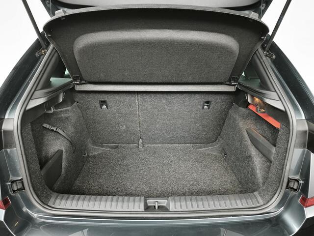 Skoda Kamiq 1.0 TSI 110pk DSG Sport Business | Panoramadak | Climate Control | CarPlay/Android Auto | Cruise Control |