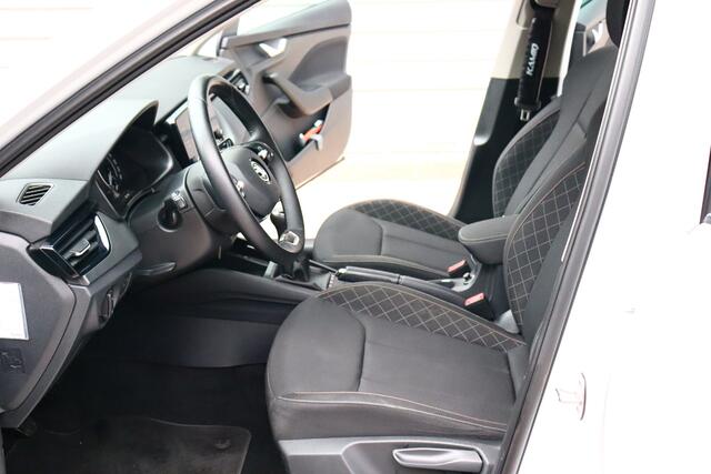 Skoda Kamiq 1.0 TSI Ambition O.a: Airco, Cruise, Carplay, PDC, DAB, Etc. All-in prijs!