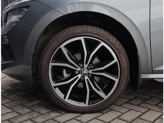 Skoda Kamiq 1.5 TSI ACT Monte Carlo Pano | Camara | Stoel en Stuurverwarming | Carplay | LED