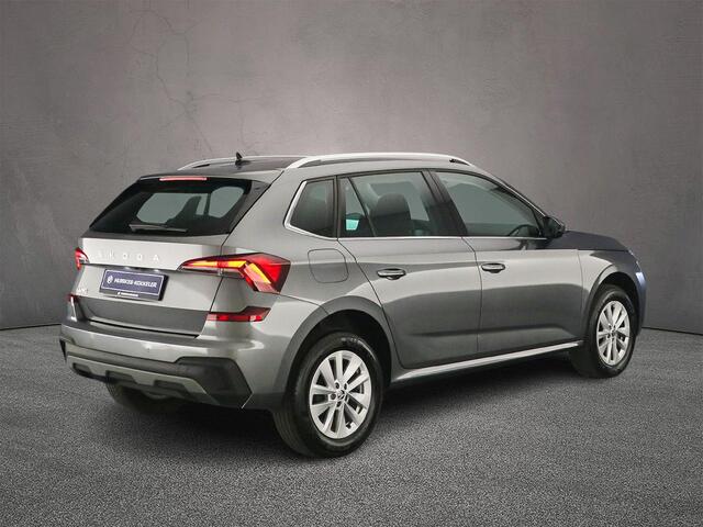Skoda Kamiq Selection 1.0 TSI 115pk DSG Automaat Adaptive cruise control, Achteruitrijcamera, LED koplampen, Parkeersensoren, Stoelverwarming, App connect