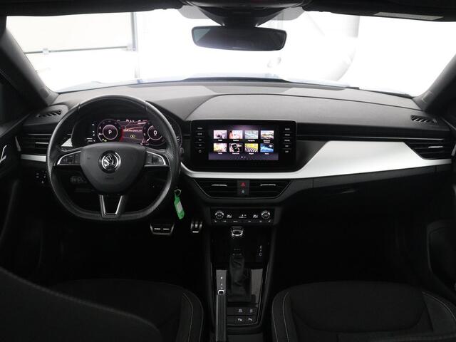 Skoda Kamiq 1.5 TSI ACT Sport Business | Panoramadak | Cruise control | Stoelverwarming | Carplay | Navigatie | Virtueel dashboard | Camera | Park assist | Climate control | Trekhaak