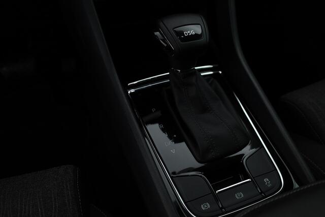 Skoda Karoq 1.5 TSI ACT DSG | Navi | Adapt. cruise | Camera | Stoelverw. | Elek. Achterklep | LED