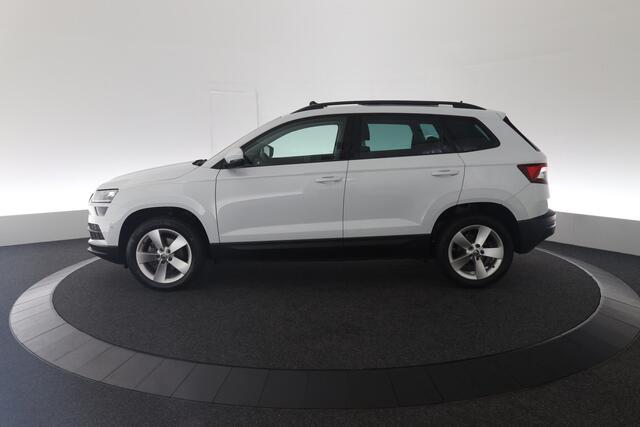 Skoda Karoq 1.5 TSI ACT Business Edition | Trekhaak | Pano