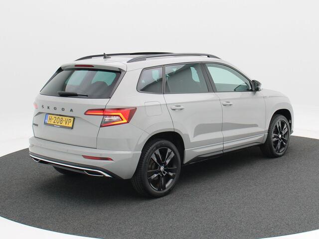 Skoda Karoq 1.5 TSi 150 Pk Automaat Sportline Business | Adaptive Cruise | Climate Control | Panoramadak | Stoelverwarming | Navigatie | Camera | Canton | Carplay | 102.179 Km!!