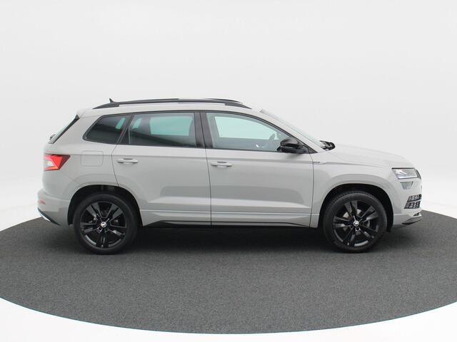 Skoda Karoq 1.5 TSi 150 Pk Automaat Sportline Business | Adaptive Cruise | Climate Control | Panoramadak | Stoelverwarming | Navigatie | Camera | Canton | Carplay | 102.179 Km!!