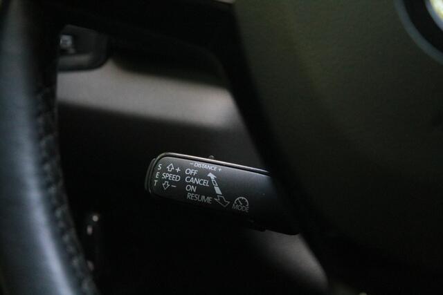 Skoda Karoq 1.5 TSI ACT Ambition | Trekhaak | Keyless | Apple Carplay