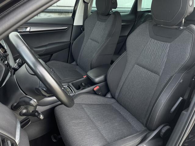 Skoda Karoq 1.5 TSI ACT Style | LED | Navi | Carplay | Virtual Cockpit | Camera | PDC