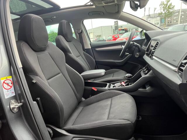 Skoda Karoq 1.5 TSI ACT Business Edition / 18'' LMV / ELEK. KLEP / PAN-SCHUIF DAK /