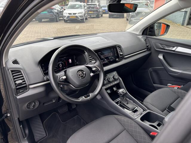 Skoda Karoq 1.5 TSI ACT Business Edition / Apple Carplay/AndroidAuto / Navi / Digital Cockpit / Trekhaak Wegklapbaar /