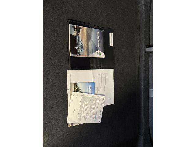 Skoda Karoq 1.5 TSI ACT Sportline Business Virtuel-cockpit, Navigatie, Memory, PDC, Camera, Clima, Cruise stoel verwarming