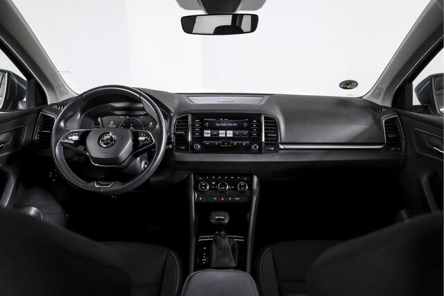 Skoda Karoq 1.5 TSI ACT 150 PK Business Edition Plus - Automaat | Dig.Cockpit | Adapt.Cruise | Stoel-+Stuurverw. | PDC | Camera | NAV + App.Connect | ECC | DAB | LM 17" |