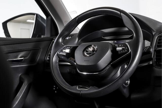 Skoda Karoq 1.5 TSI ACT 150 PK Business Edition Plus - Automaat | Dig.Cockpit | Adapt.Cruise | Stoel-+Stuurverw. | PDC | Camera | NAV + App.Connect | ECC | DAB | LM 17" |