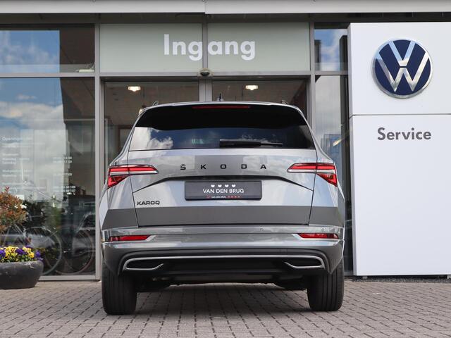 Skoda Karoq 1.5 TSI 150 pk ACT Sportline Business | Navigatie | LED | SmartLink | Camera | Adaptive Cruise | Climatronic | Digital Cockpit | Fabrieksgarantie tot 28-01-2028 of 60.000km |
