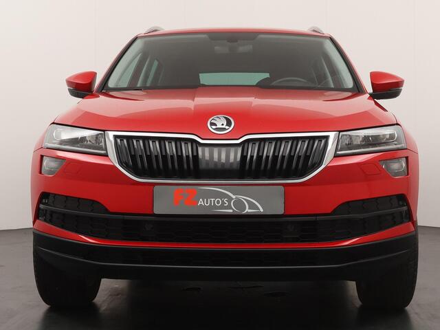 Skoda Karoq 1.5 TSI ACT Style Business - Navigatie - Stoelverwarming - Trekhaak - LED koplampen
