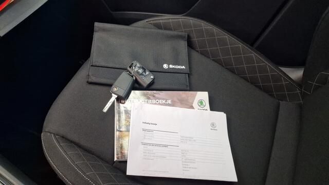 Skoda Karoq 1.0 TSI Clever Edition, PDC, NL Auto!