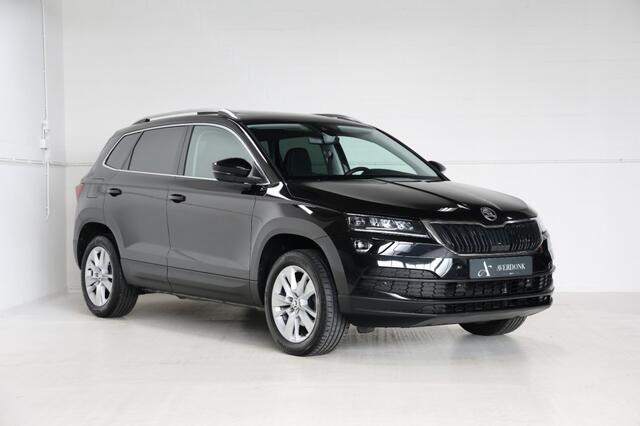 Skoda Karoq 1.5 TSI ACT 150PK BUSINESS ED. Pano/Virtual/Trekh/Stoelverw