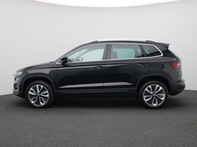 Skoda Karoq 1.5 TSI ACT Business Edition 150PK DSG wegklapbare trekhaak, full led, adaptive cruise, lane assist, elek. bedienbare achterklep, keyless, stuur-stoelverwarming, achteruitrijcamera, 18" lichtmetaal