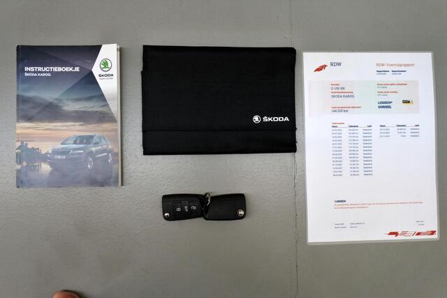 Skoda Karoq 1.5 TSi DSG Sportline 19"Comf Nav Trekhaak