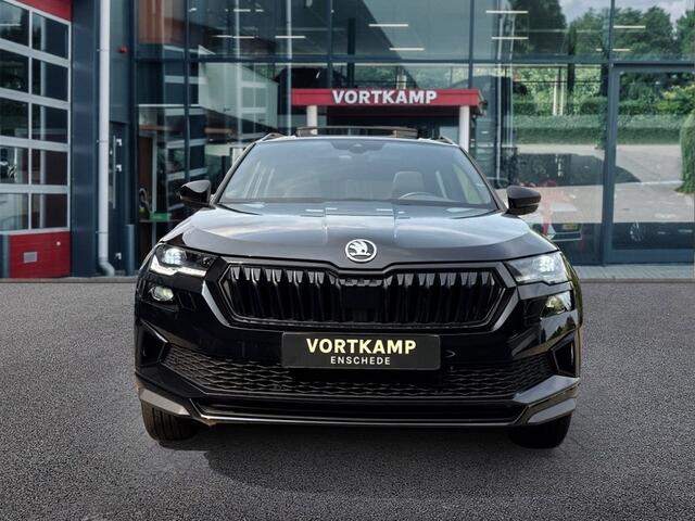 Skoda Karoq 1.5 TSI DSG SPORTLINE PANO-DAK/TREKHAAK/CAMERA/NAVI/STOELVERW