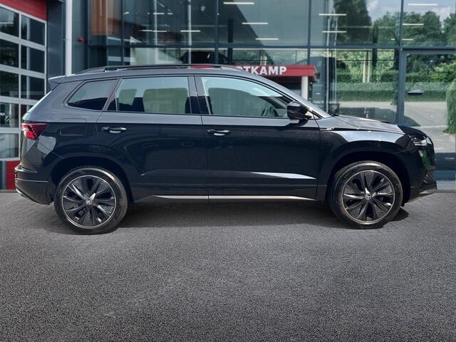 Skoda Karoq 1.5 TSI DSG SPORTLINE PANO-DAK/TREKHAAK/CAMERA/NAVI/STOELVERW