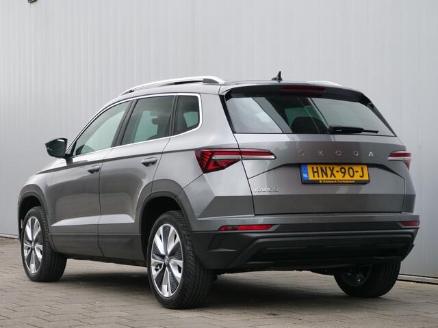 Skoda Karoq 1.5 TSI ACT 150pk Sportline Business Automaat Apple Carplay / Schuifdak / Camera / Elektrische kofferklep