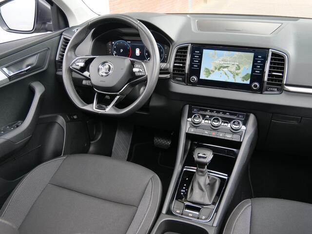 Skoda Karoq 1.5 TSI ACT 150pk Sportline Business Automaat Apple Carplay / Schuifdak / Camera / Elektrische kofferklep
