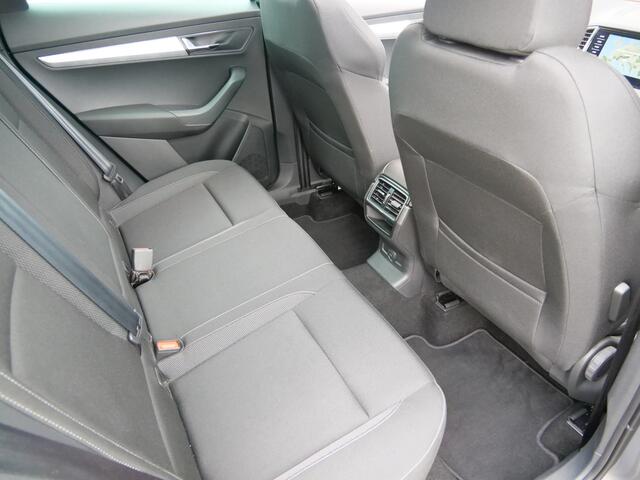 Skoda Karoq 1.5 TSI ACT 150pk Sportline Business Automaat Apple Carplay / Schuifdak / Camera / Elektrische kofferklep