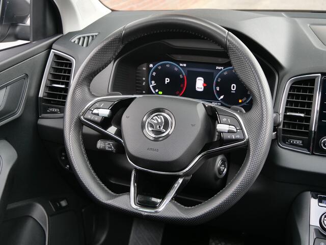 Skoda Karoq 1.5 TSI ACT 150pk Sportline Business Automaat Apple Carplay / Schuifdak / Camera / Elektrische kofferklep