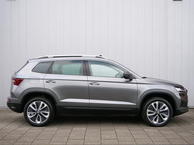 Skoda Karoq 1.5 TSI ACT 150pk Sportline Business Automaat Apple Carplay / Schuifdak / Camera / Elektrische kofferklep